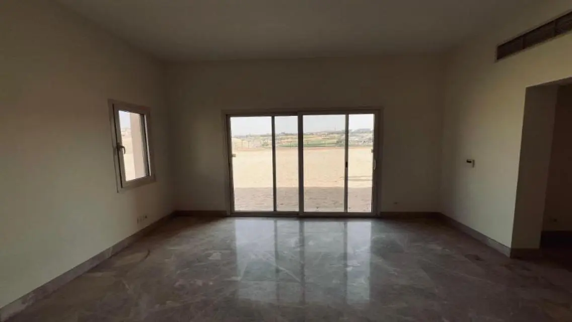 For sale villa in Levanta, first row golf, at a p