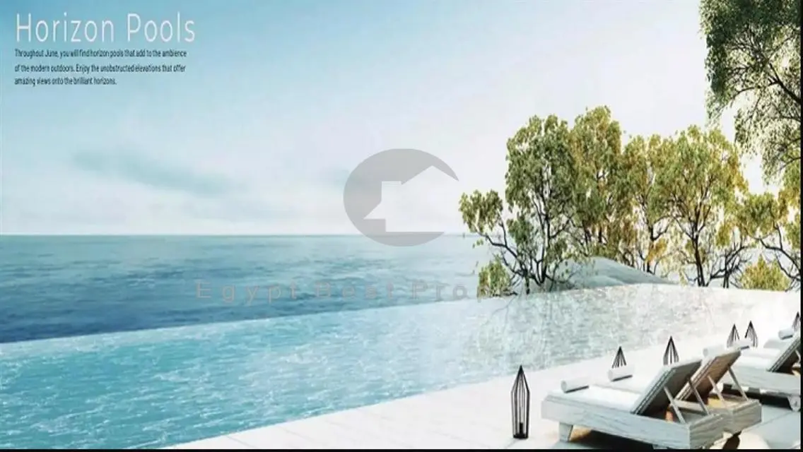 CHALET RESALE IN JUNE LOW PRICE DELIVERY AFTER 6M.