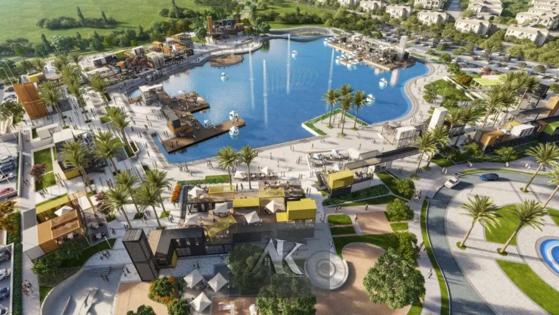 Amazing Villa 950m Direct on lake in Mivida