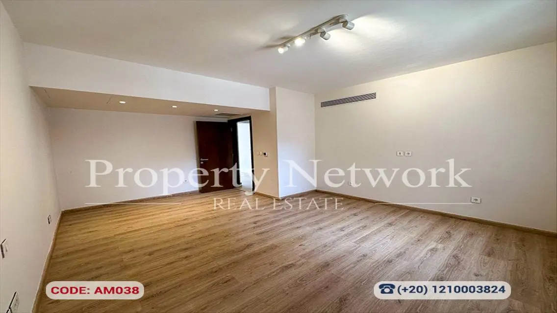 Penthouse 372 m2 for Rent in CFC Festival Livings.