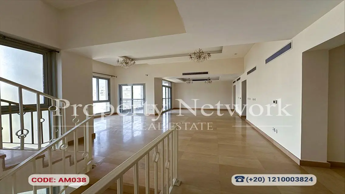 Penthouse 372 m2 for Rent in CFC Festival Livings.