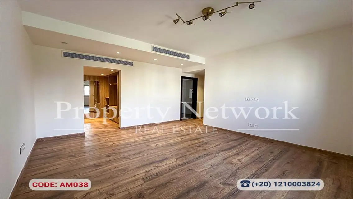 Penthouse 372 m2 for Rent in CFC Festival Livings.