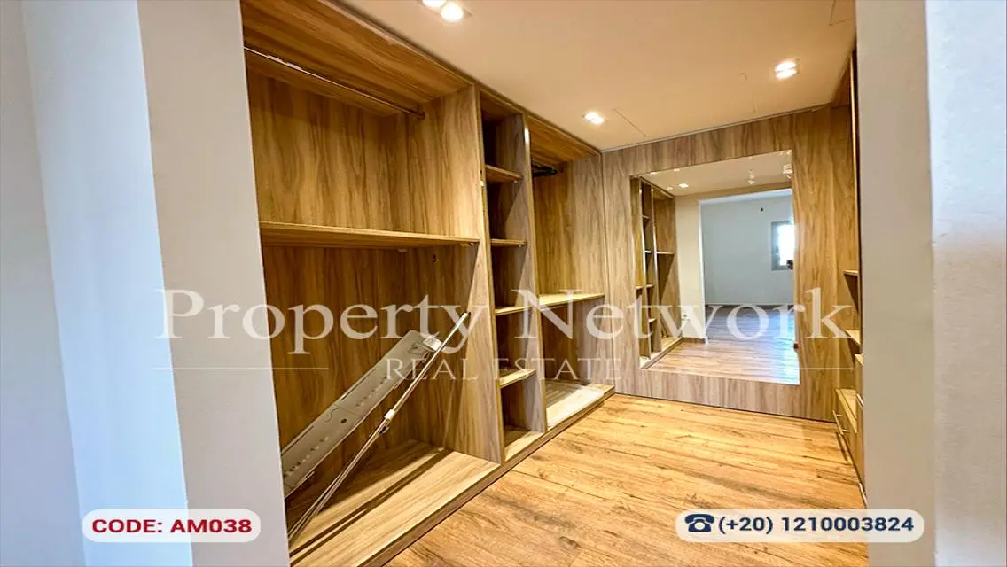 Penthouse 372 m2 for Rent in CFC Festival Livings.