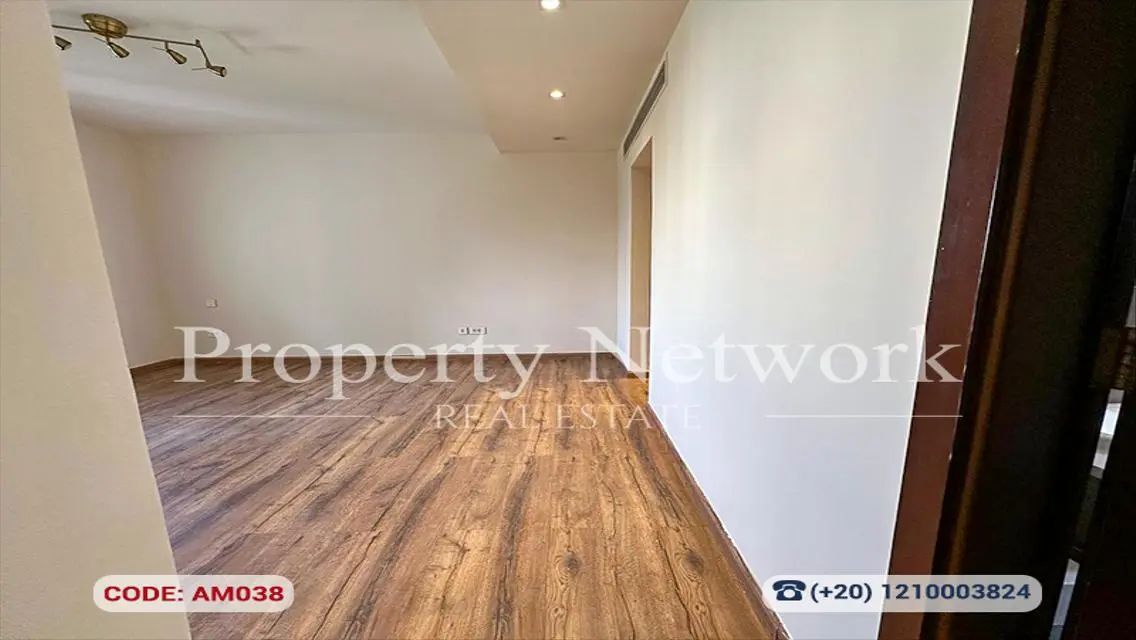 Penthouse 372 m2 for Rent in CFC Festival Livings.