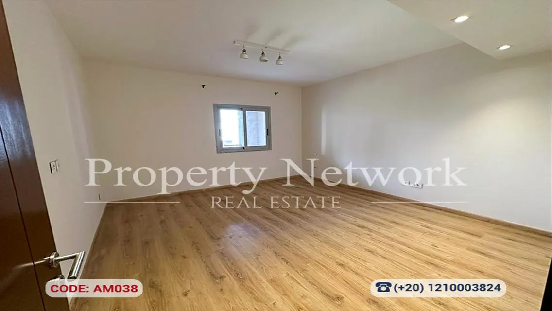 Penthouse 372 m2 for Rent in CFC Festival Livings.