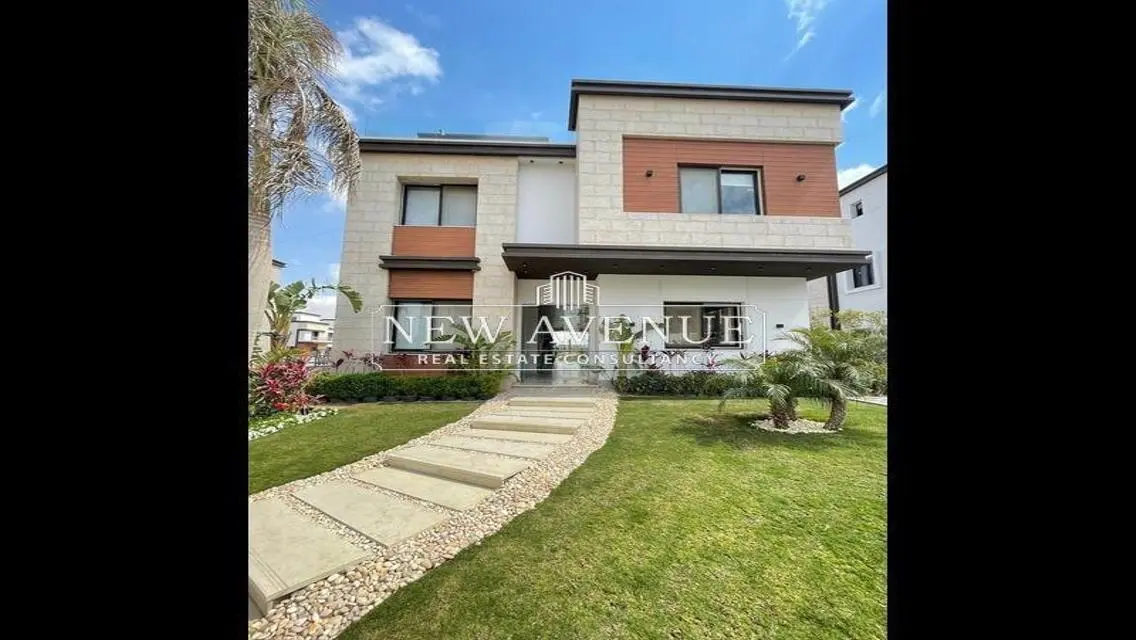 Ready to Move 5 beds Standalone Villa in Azzar 2