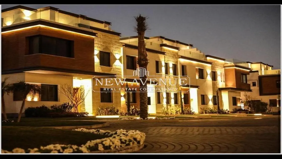 Ready to Move 5 beds Standalone Villa in Azzar 2