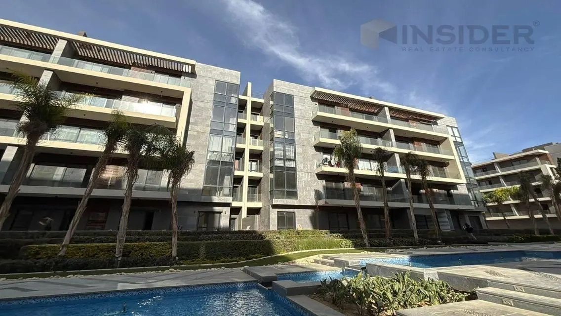 Apartment Ready To move prime location Semi