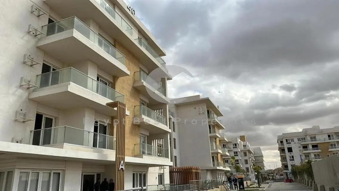 Apartment 135m in October only 3% DP Over 10 Year