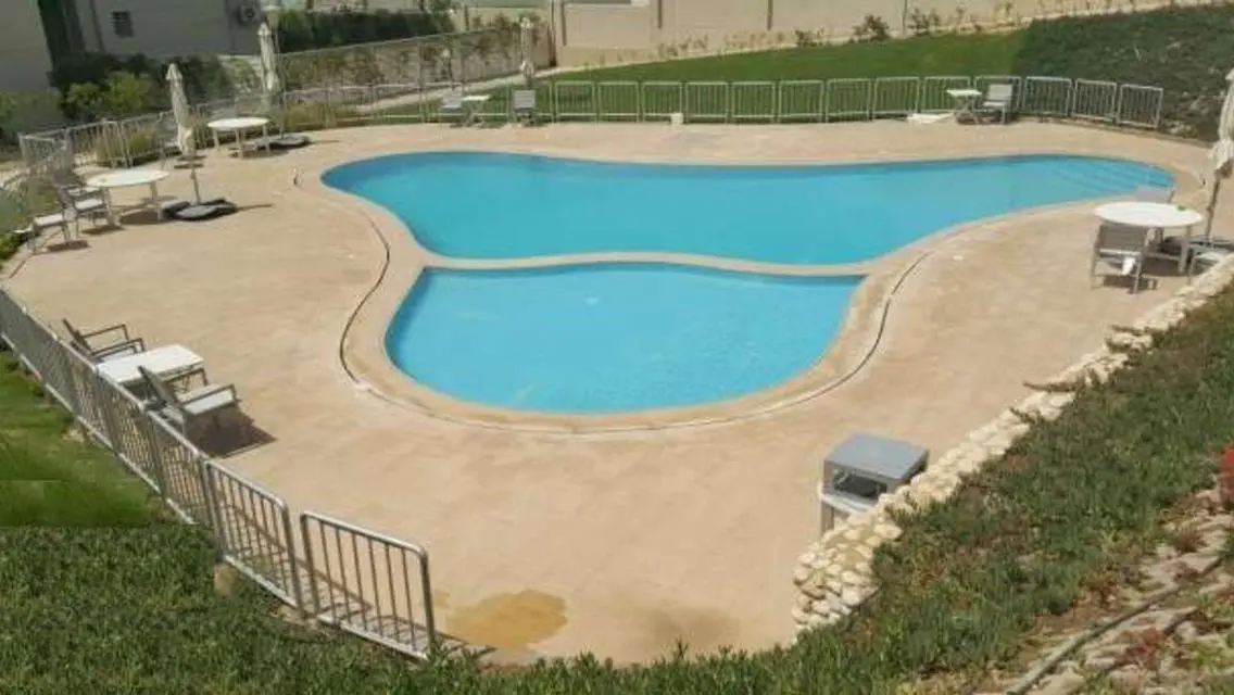 Luxury Apartment for Sale at Address 109
