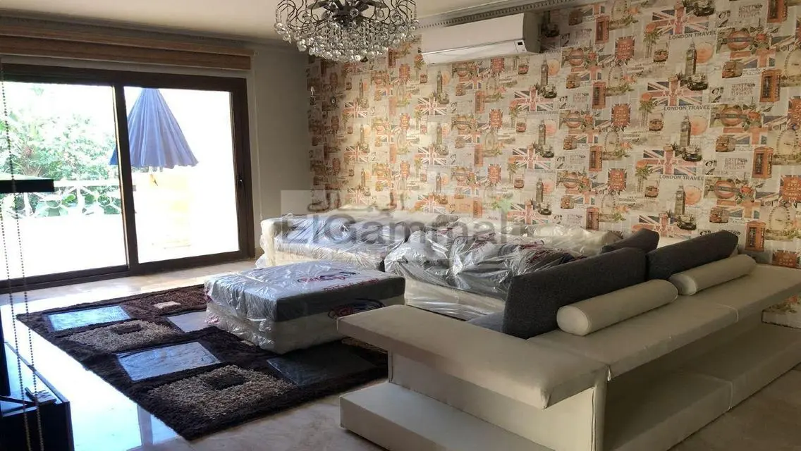 فيلا مميزة للبيع أو للإيجار في قطامية هيلز