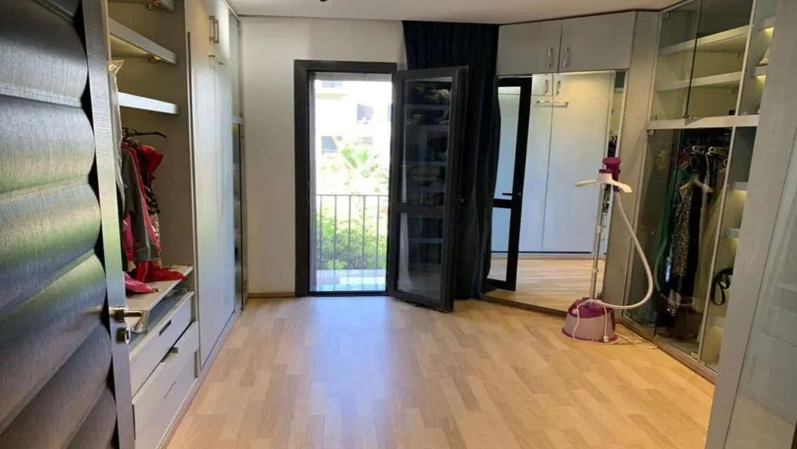 Luxury 2-Bedroom Apartment with Shared Pool