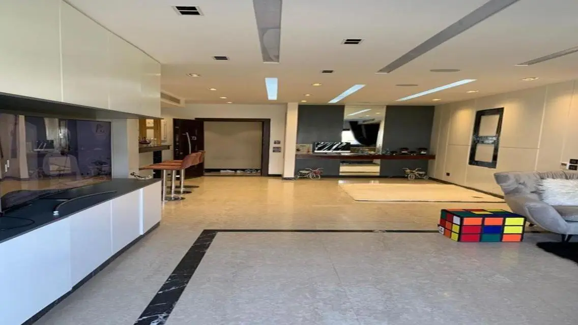 Luxury 2-Bedroom Apartment with Shared Pool