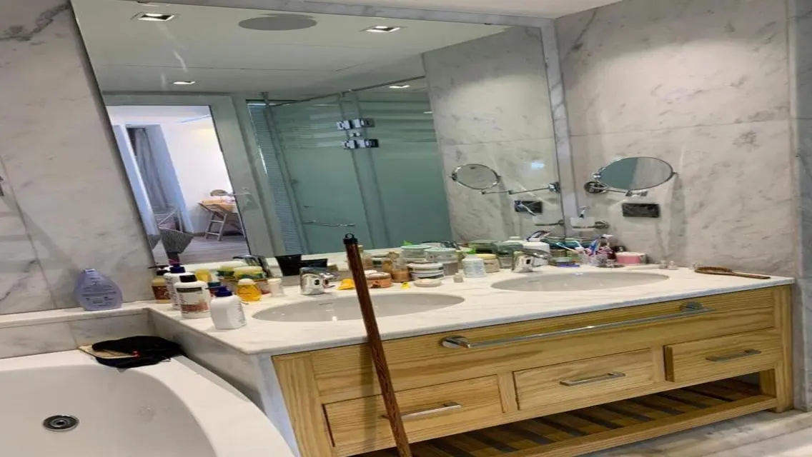 Luxury 2-Bedroom Apartment with Shared Pool