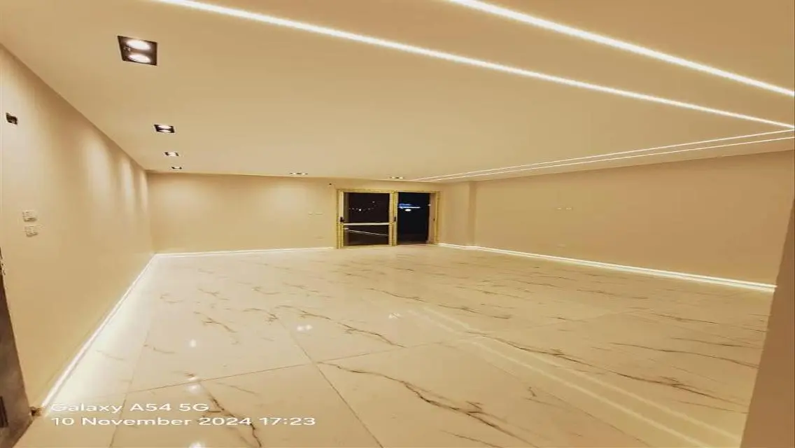 Luxury Apartment for Sale with Spacious Layout in Prime Location