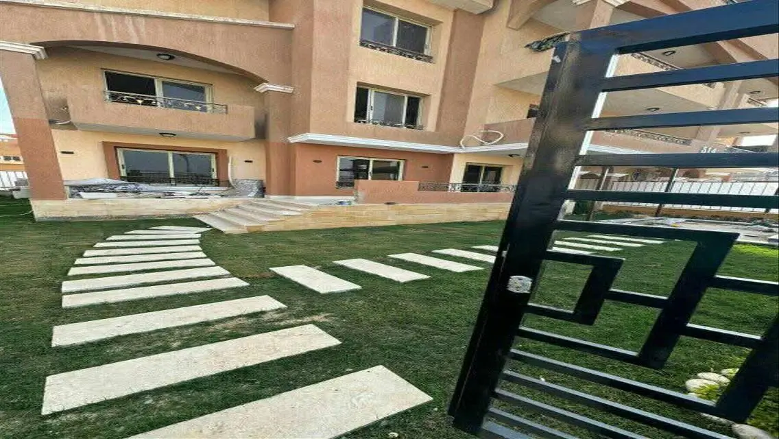 Luxury Apartment for Sale with Spacious Layout in Prime Location