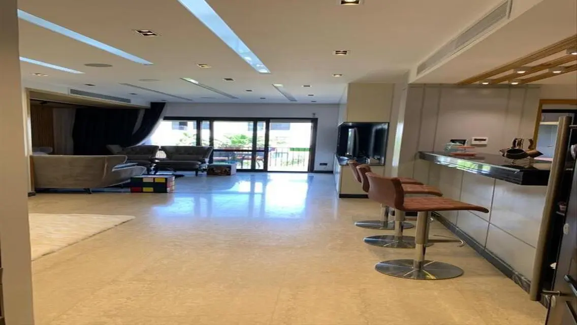 Stunning 3-Bedroom Apartment, 150 Meters in the Heart of the City