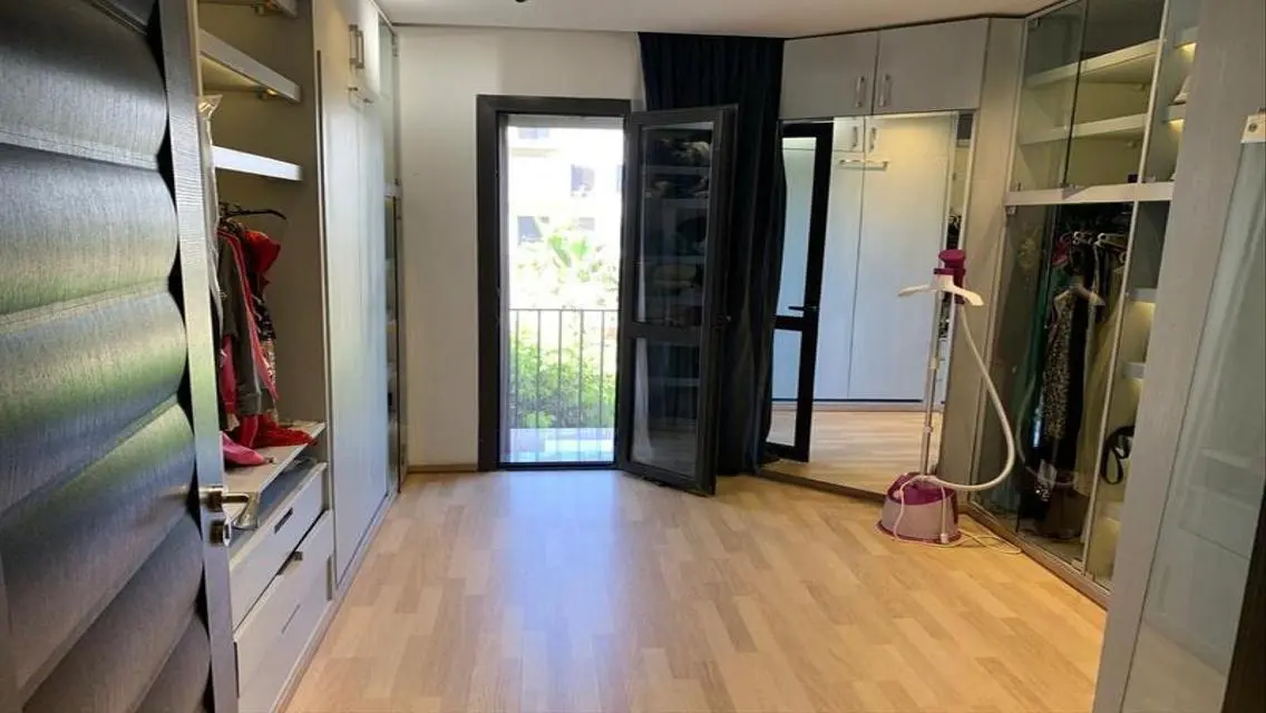 Stunning 3-Bedroom Apartment, 150 Meters in the Heart of the City