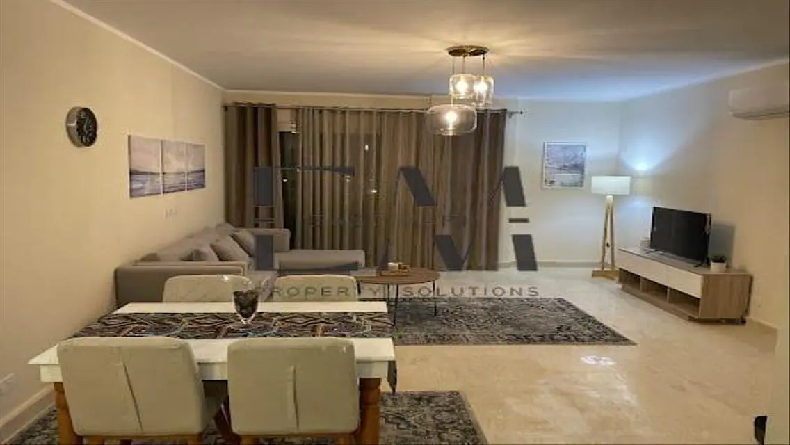 Studio Furnished for rent in 90 Avenue