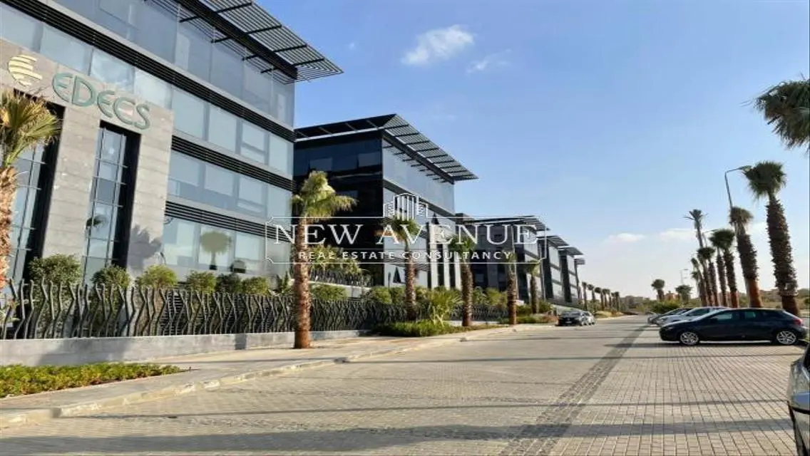 Office in Cairo Business Park,525 meter core&amp;shell