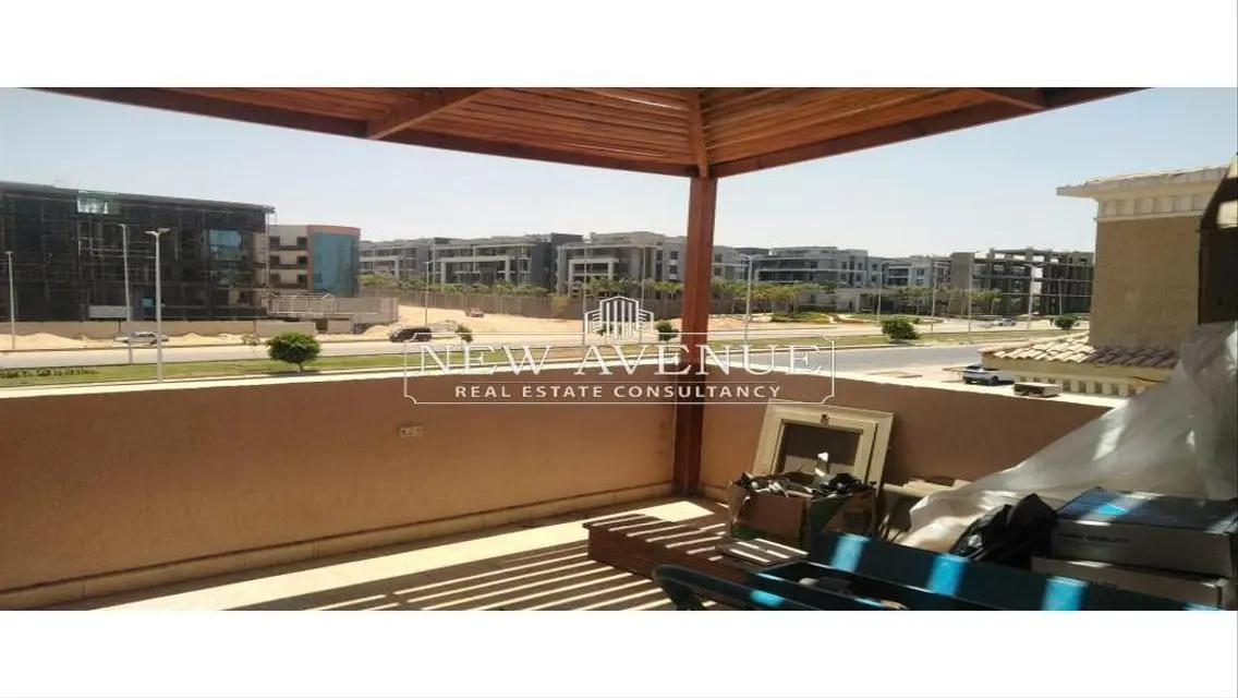 Fully Finished Town house corner in Les Rois New Cairo
