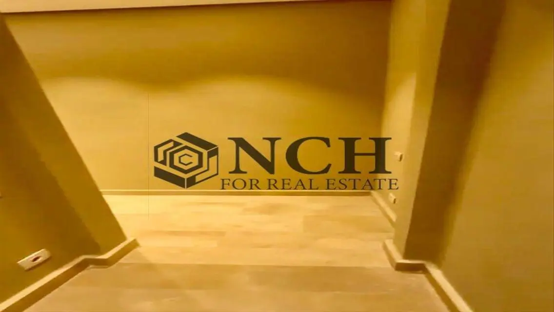 LUXURY APARTMENT 160M FOR RENT,POOL VIEW,FIRST USE