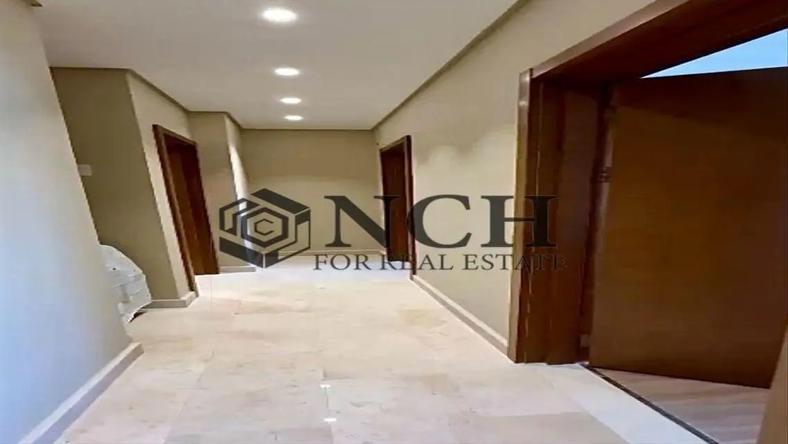 LUXURY APARTMENT 160M FOR RENT,POOL VIEW,FIRST USE