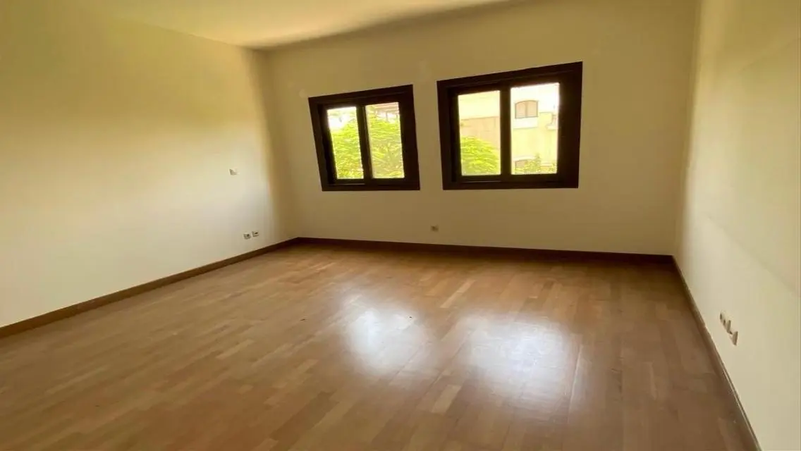 Twin house for rent in Mivida Compound, affiliated