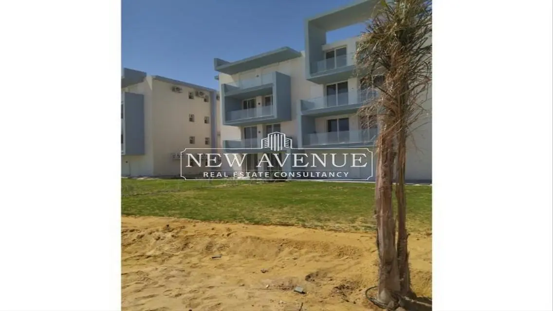 Chalet Fully Finished Prime Location direct on lagoon