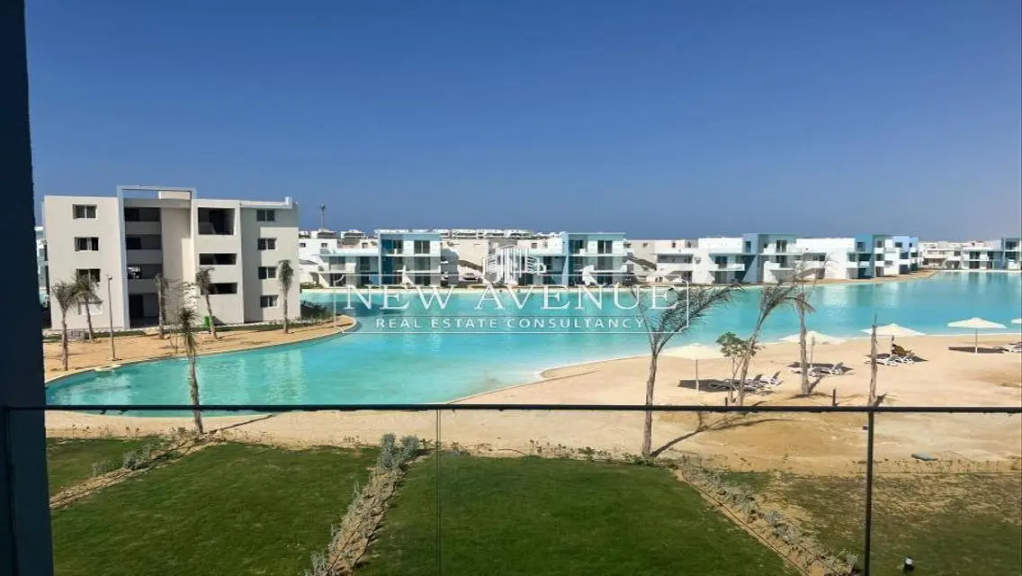 Chalet Fully Finished Prime Location direct on lagoon