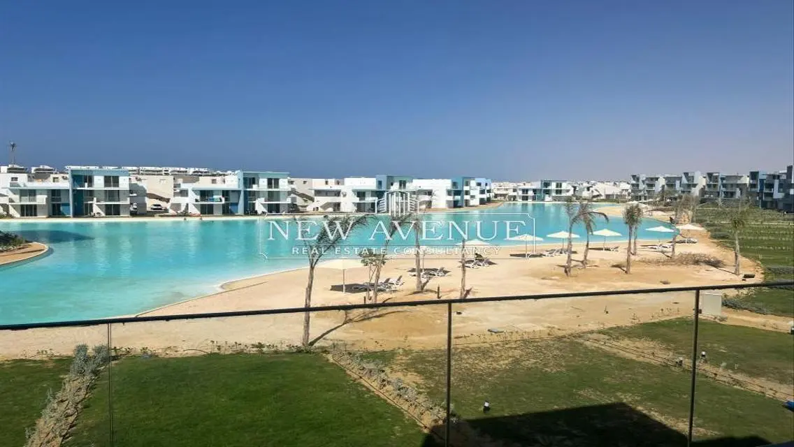 Chalet Fully Finished Prime Location direct on lagoon