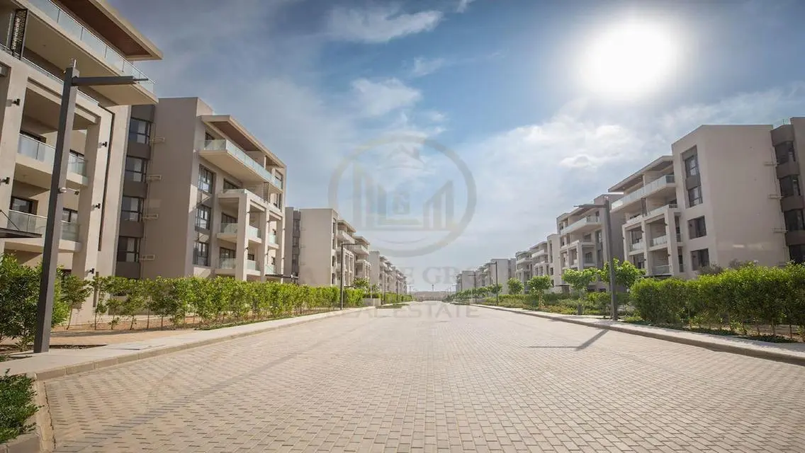 Finished with garden, ready to move, best price