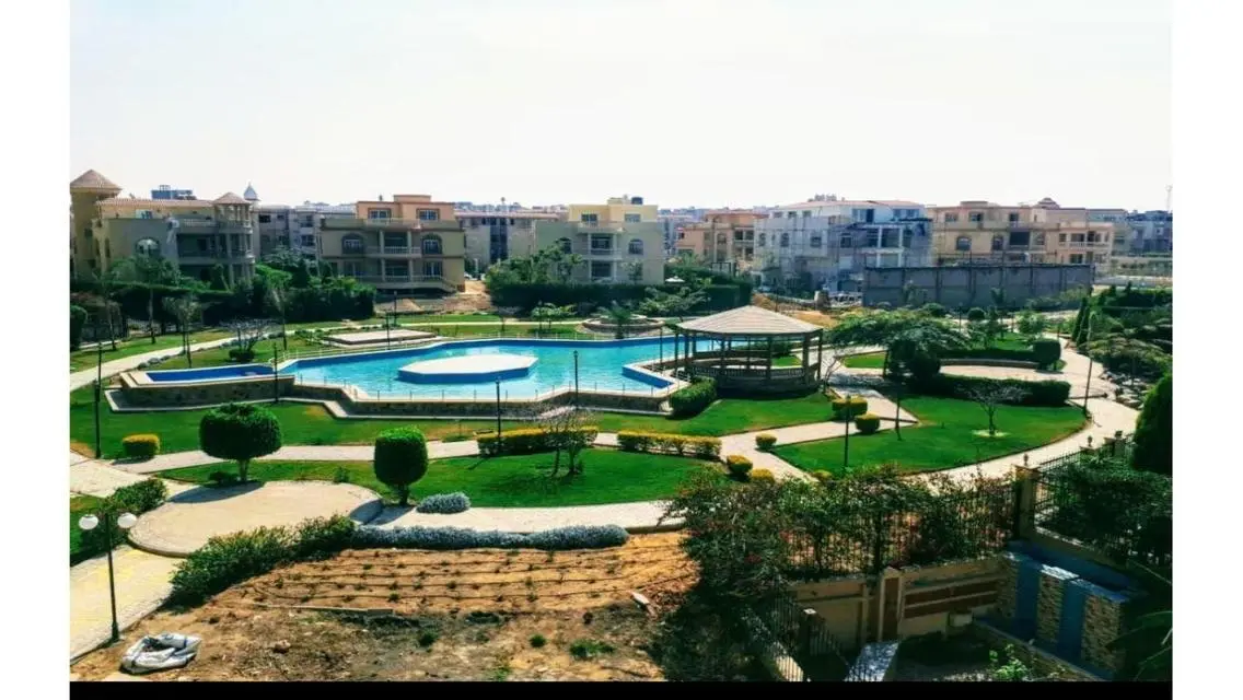 villa for sell at la rose compound