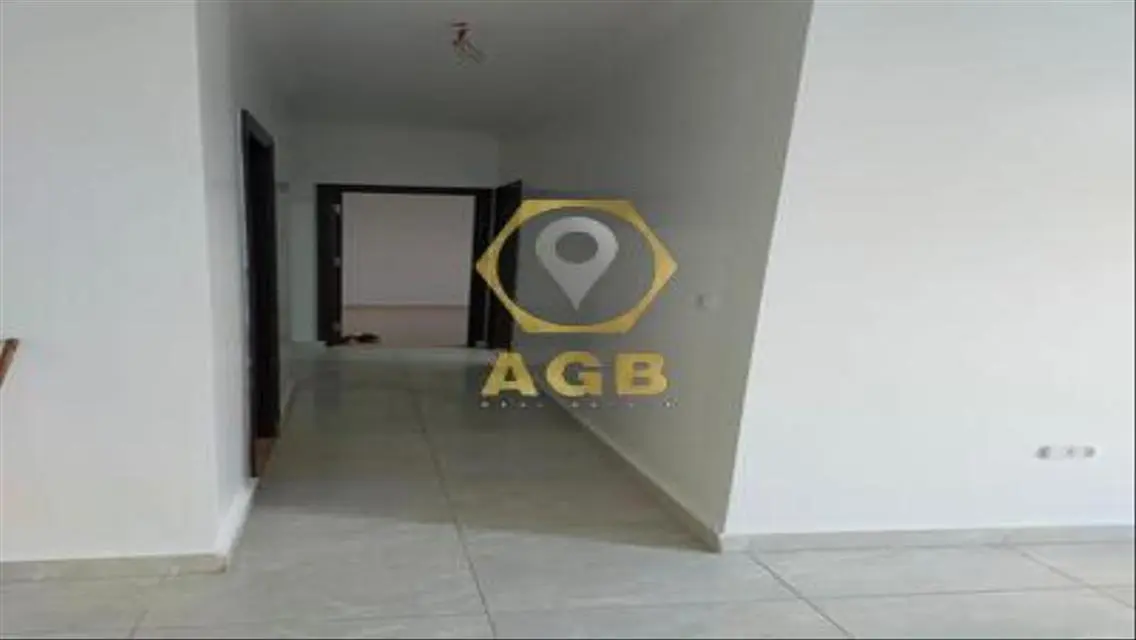 For sale, a 110-square-meter super-lux apartment i