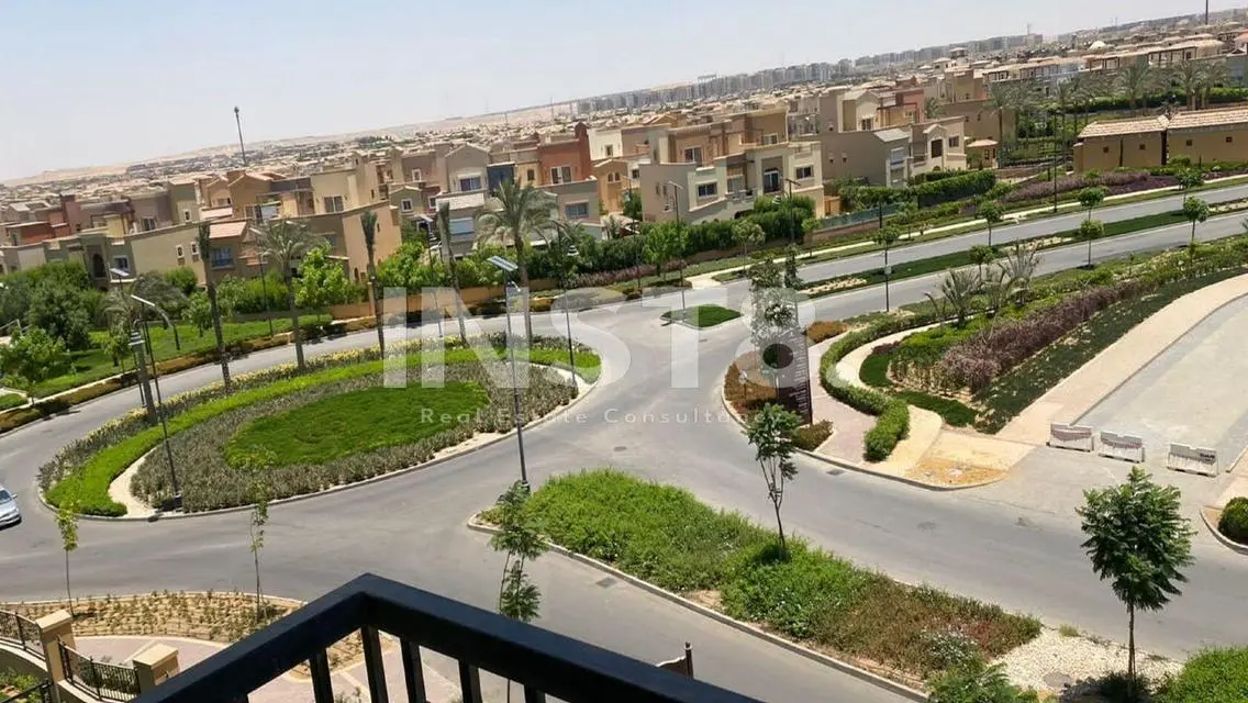 Luxury apartment for rent in Mivida pool view