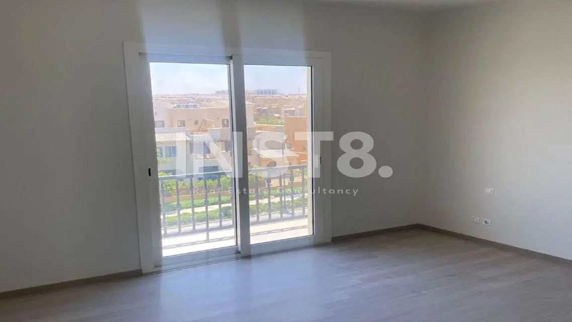 Luxury apartment for rent in Mivida pool view