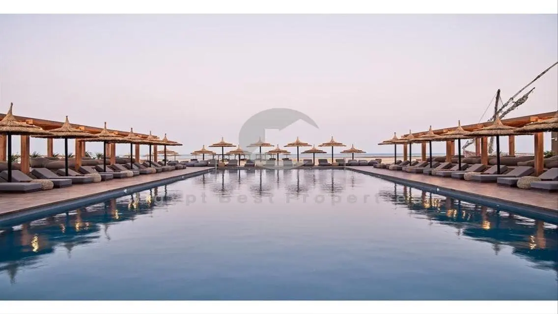 Chalet Overlooking lagoon In Gouna Finished + Ac&#39;s