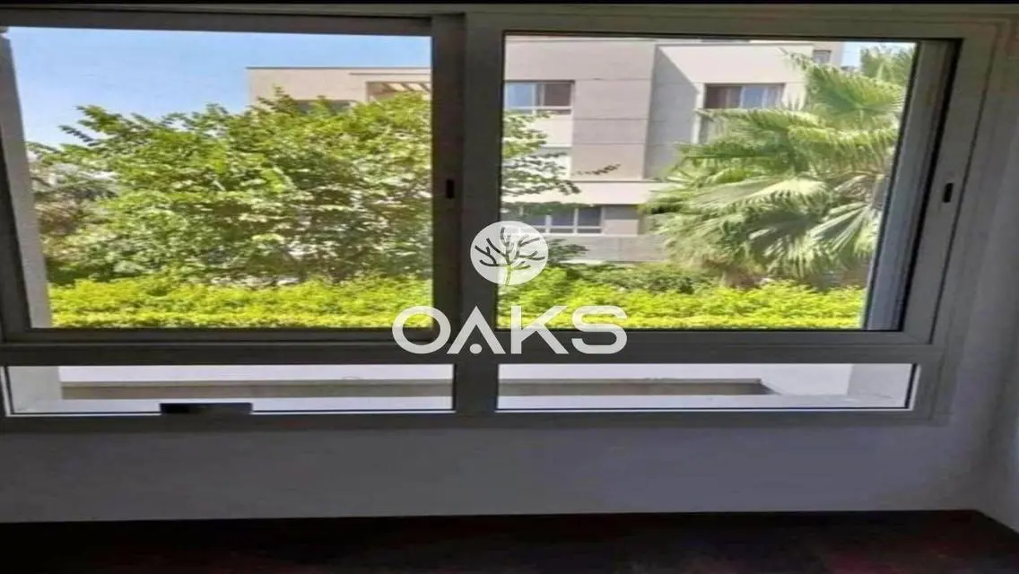 دوبلكس 220م في كريك تاون بجوار سوان ليك تقسيط