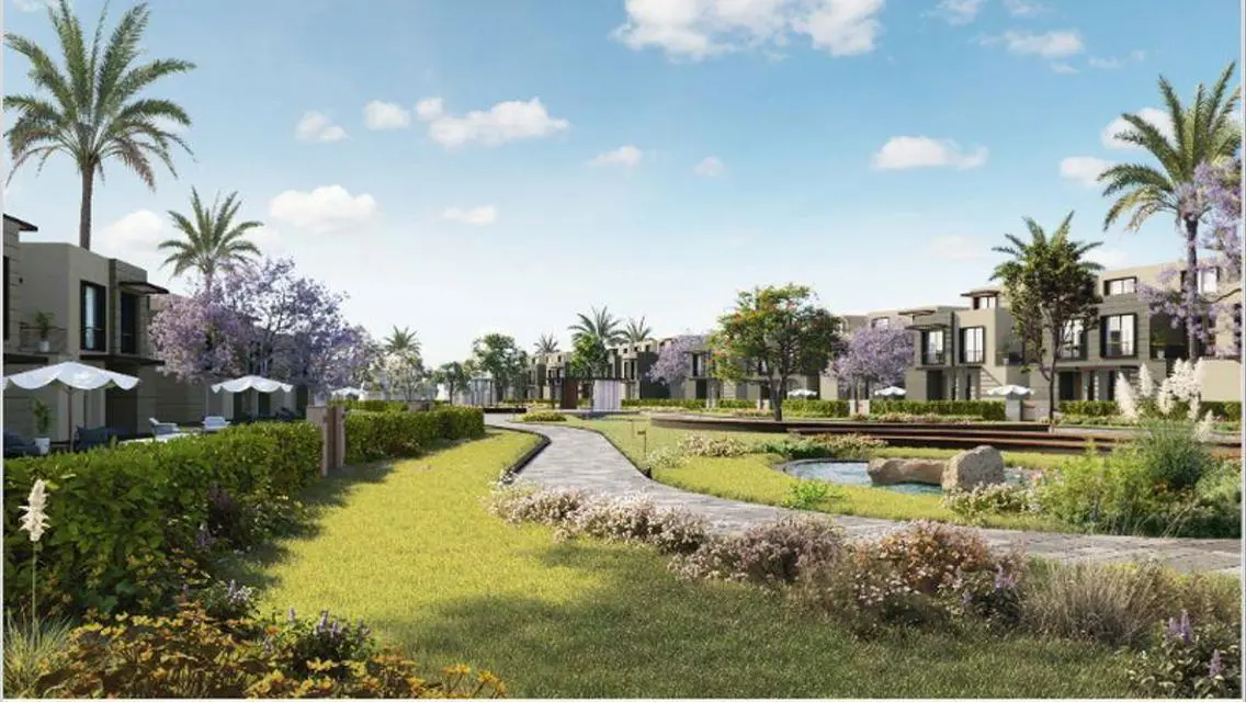 Twin house in Garden Lakes next to Golf Extension