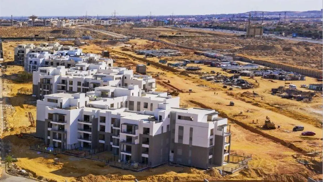 ِشقة لقطة استلام فوري متشطبة من بالم هيلز
