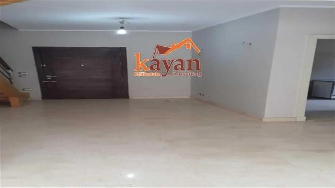 Duplex garden 200 meters with kitchen and aC