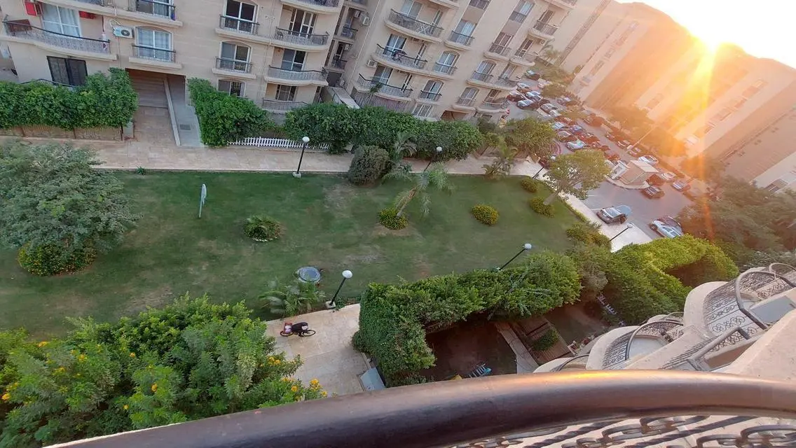 شقه للبيع بمدينة الرحاب القاهرة الجديدة