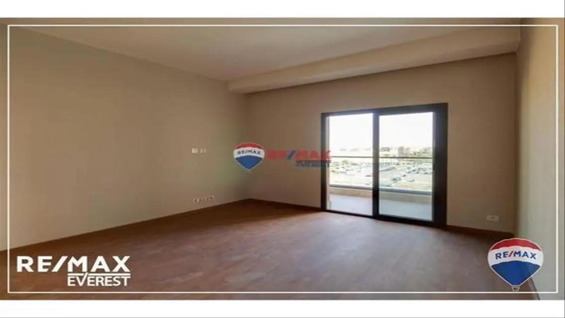 Semi-furnished apartment in Aeon Marakez