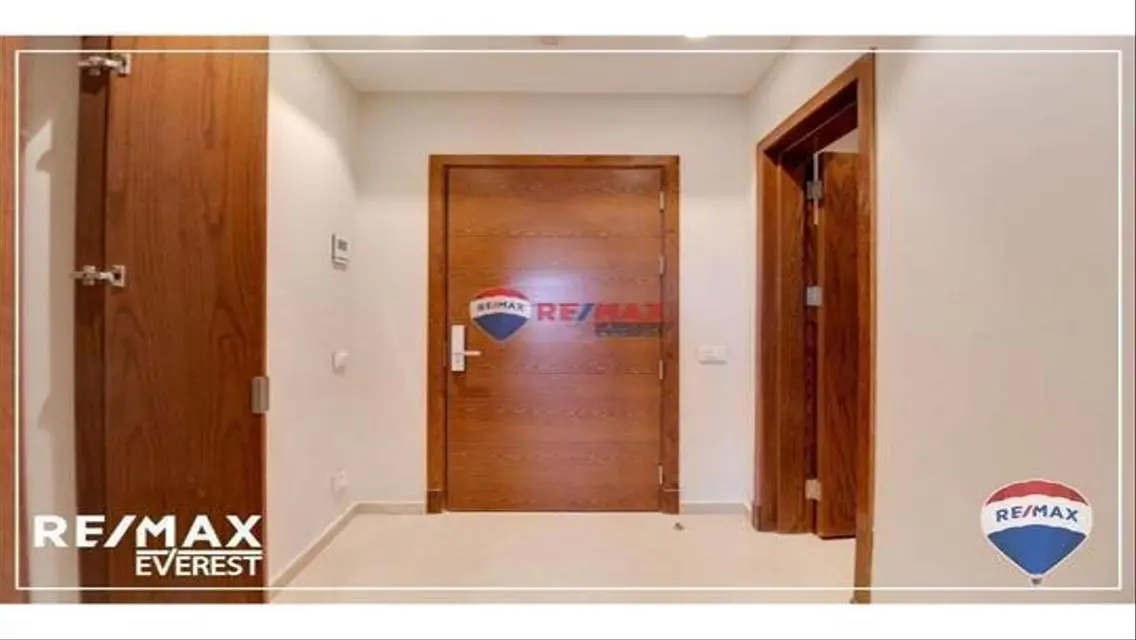 Semi-furnished apartment in Aeon Marakez