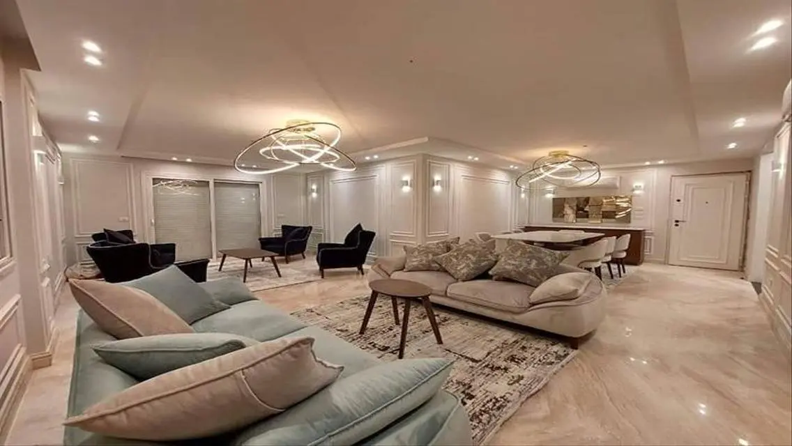 Luxurious furnished apartment in The Square