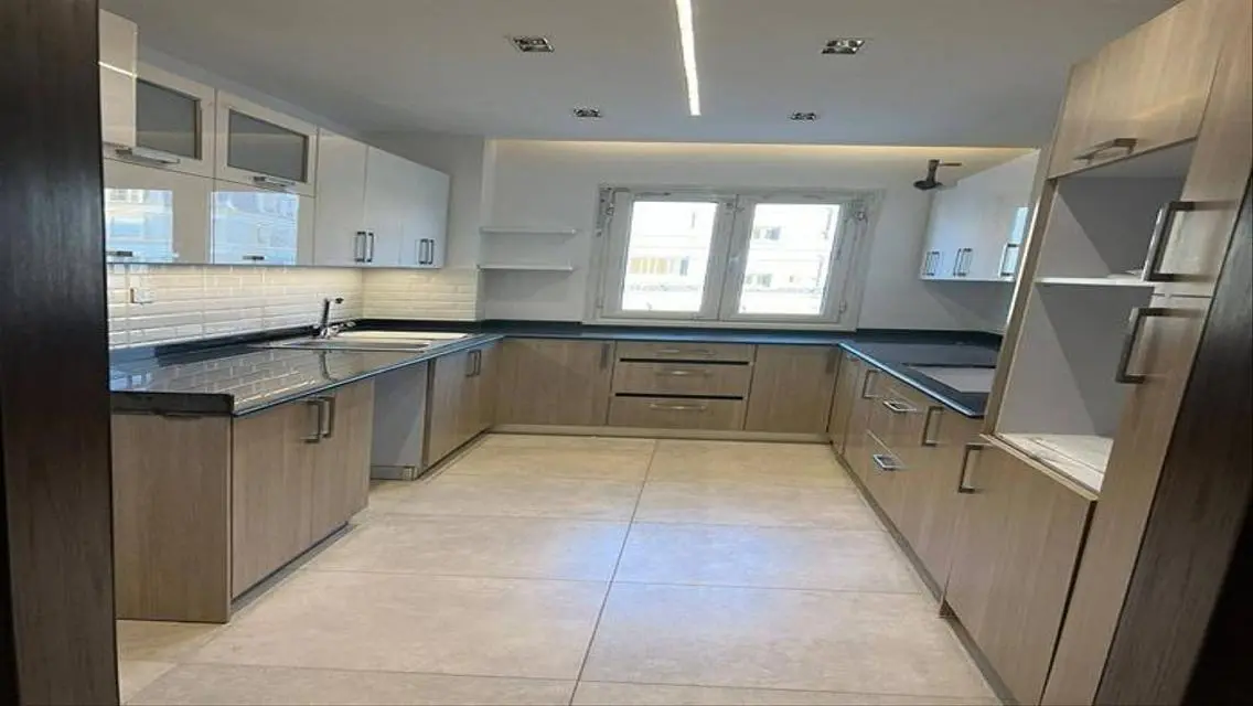 Distinctive apartment in the Fifth Settlement, Mou