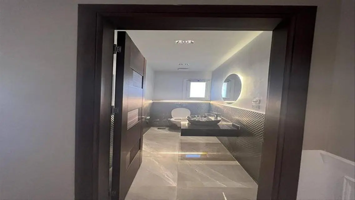 Distinctive apartment in the Fifth Settlement, Mou