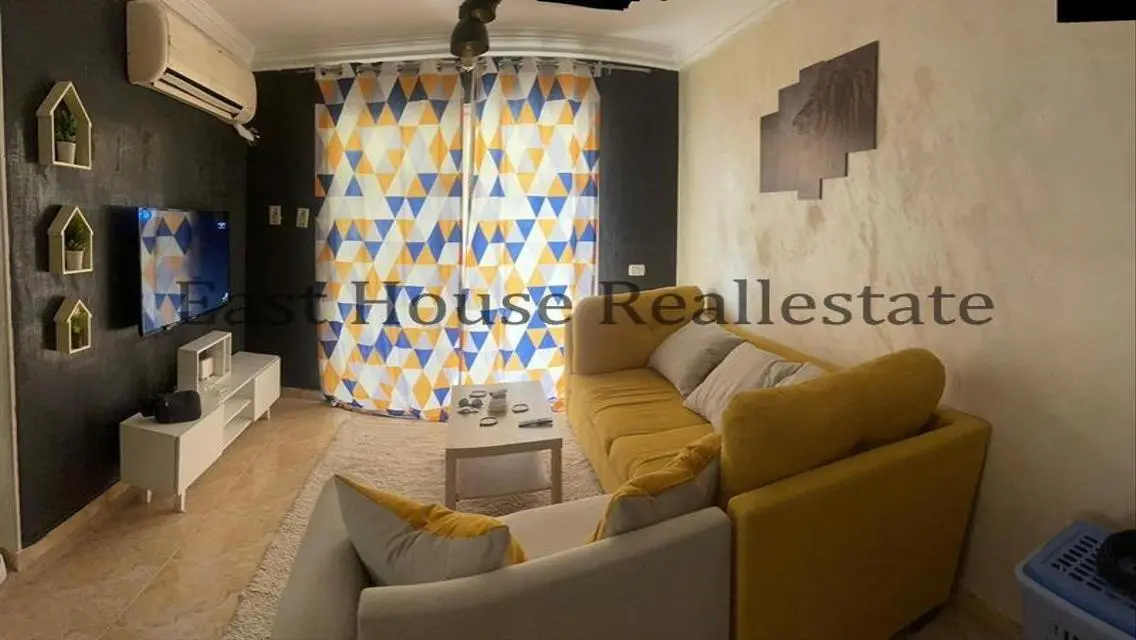 For rent furnished hotel apartment with garden B7