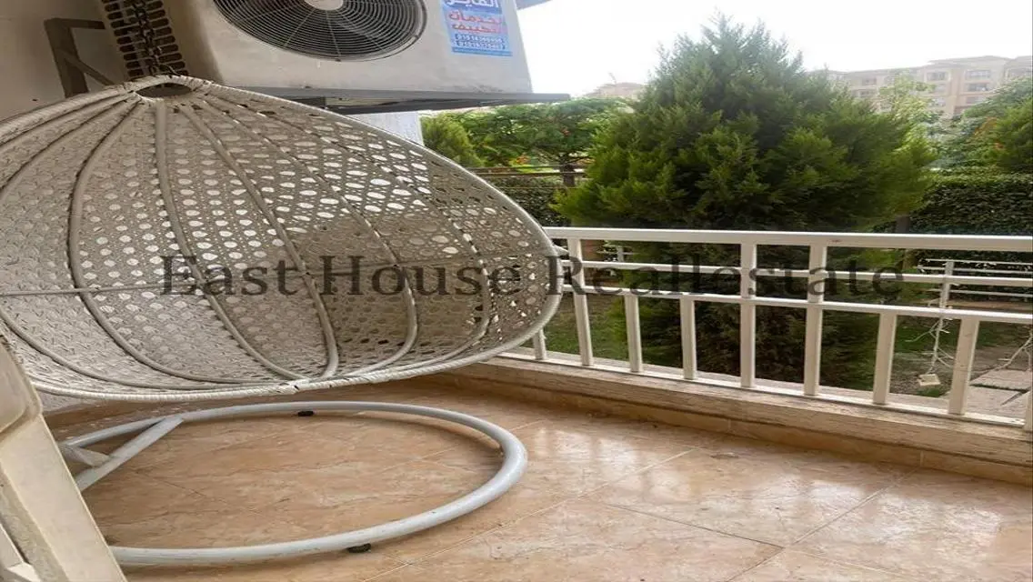 For rent furnished hotel apartment with garden B7