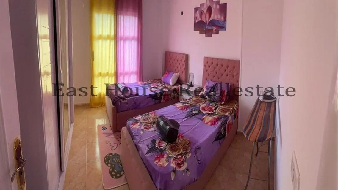 For rent furnished hotel apartment with garden B7